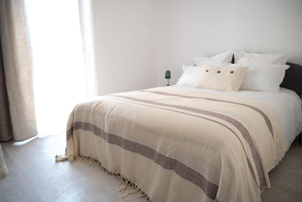 Lou Cabanot - Appartement Lumineux 3 Chambres - Parking Gratuit Béziers Extérieur photo